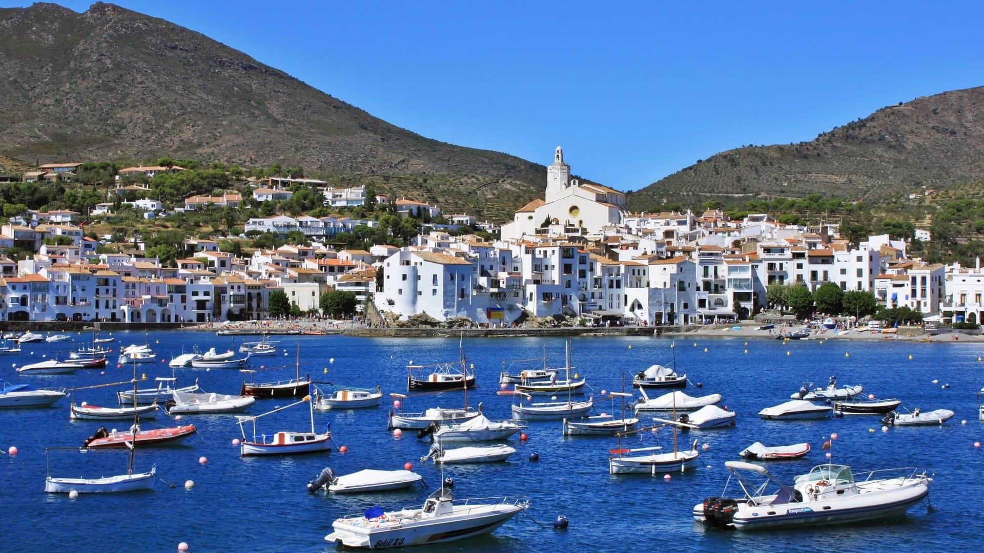 Dalí Museum and Cadaques House Private Live Virtual Tour - In out Barcelona Tours