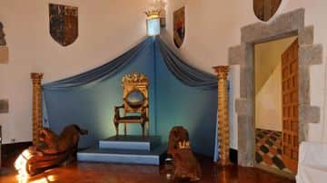 Dali Museum, Figueres and Púbol Private Day Tour - In out Barcelona Tours