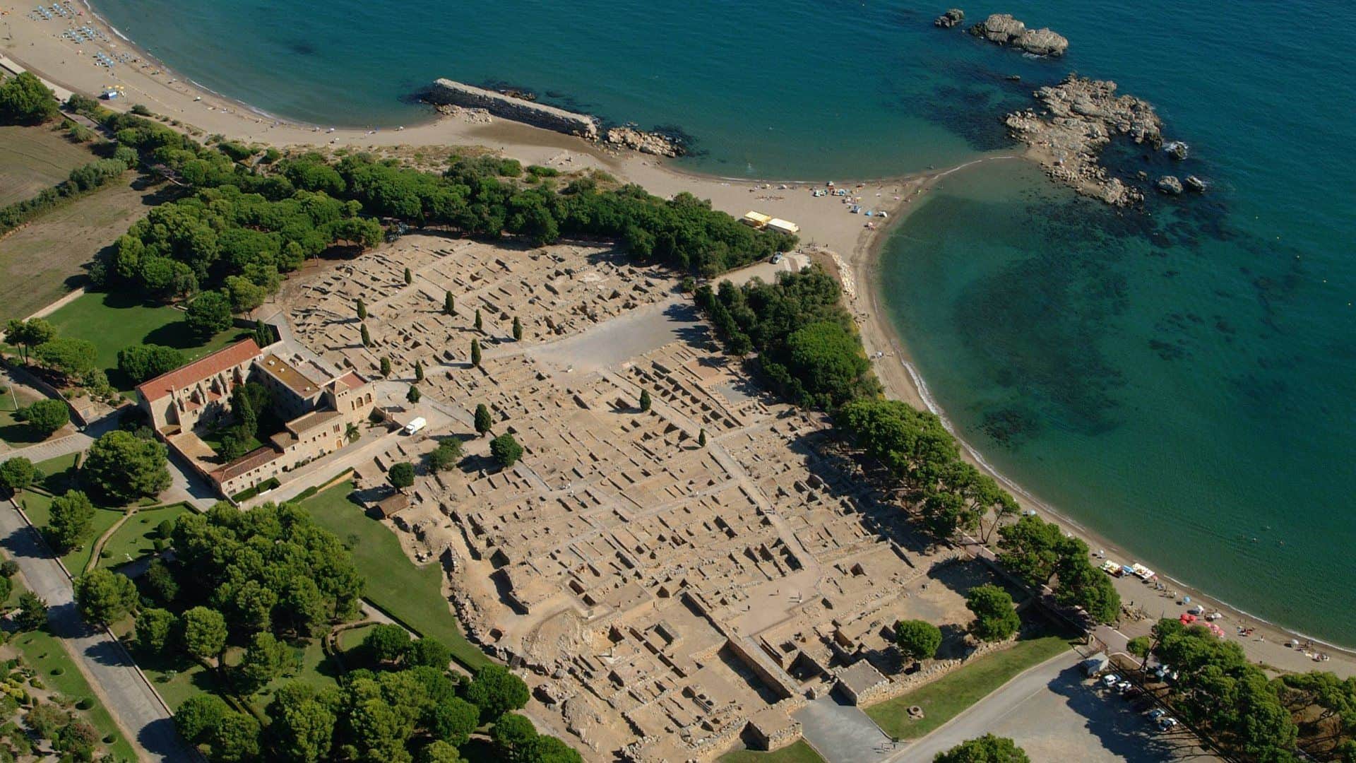 The Roman and Greek heritage of Costa Brava Private Day Tour with Panoramic Boat Ride. - In out Barcelona Tours