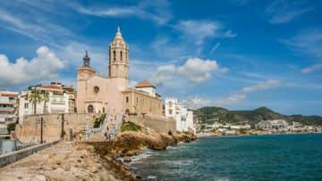 Roman Tarragona and Mediterranean Sitges Private Day Tour - In out Barcelona Tours
