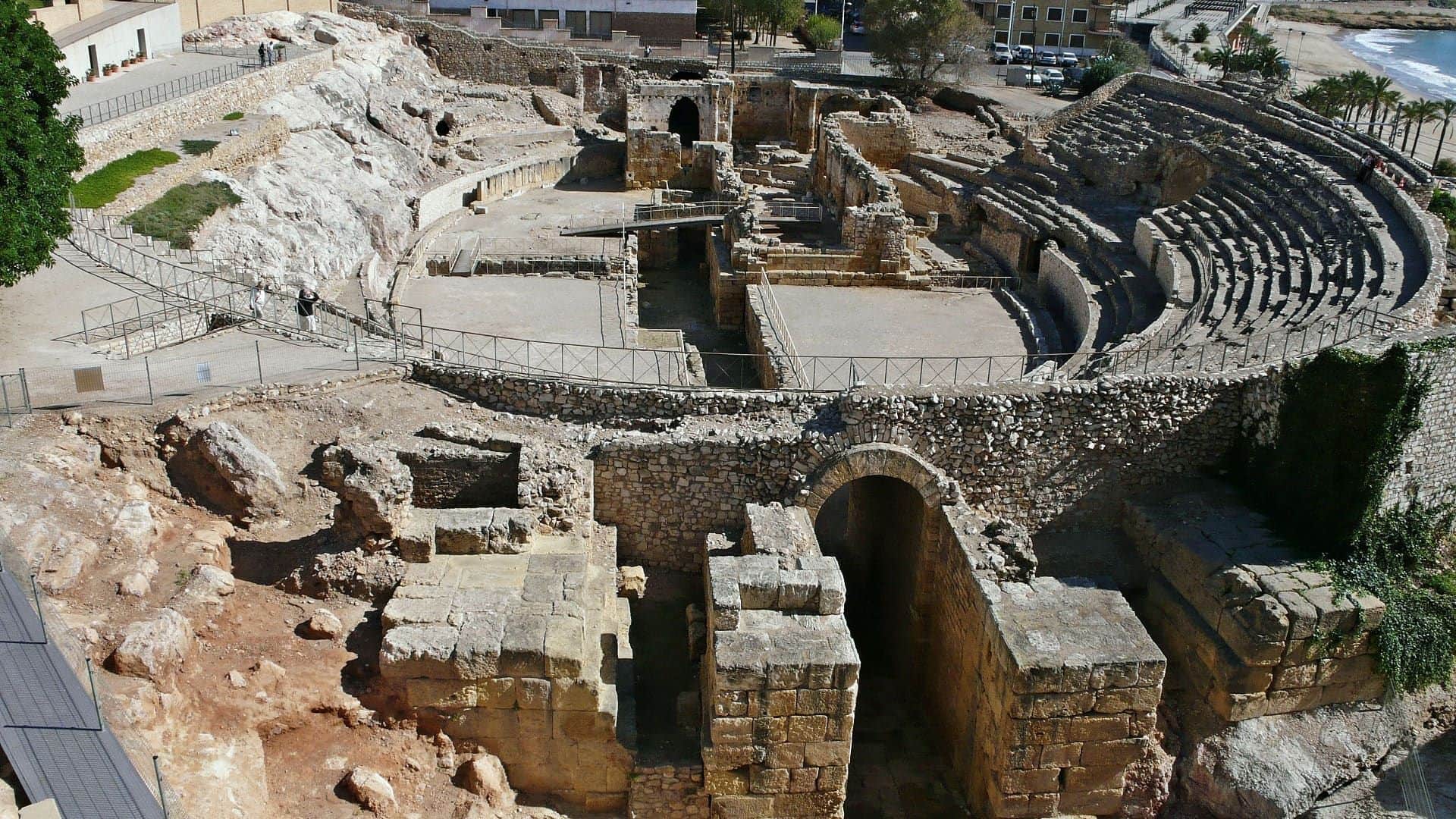 Roman Tarragona Private Half Day Tour - In out Barcelona Tours