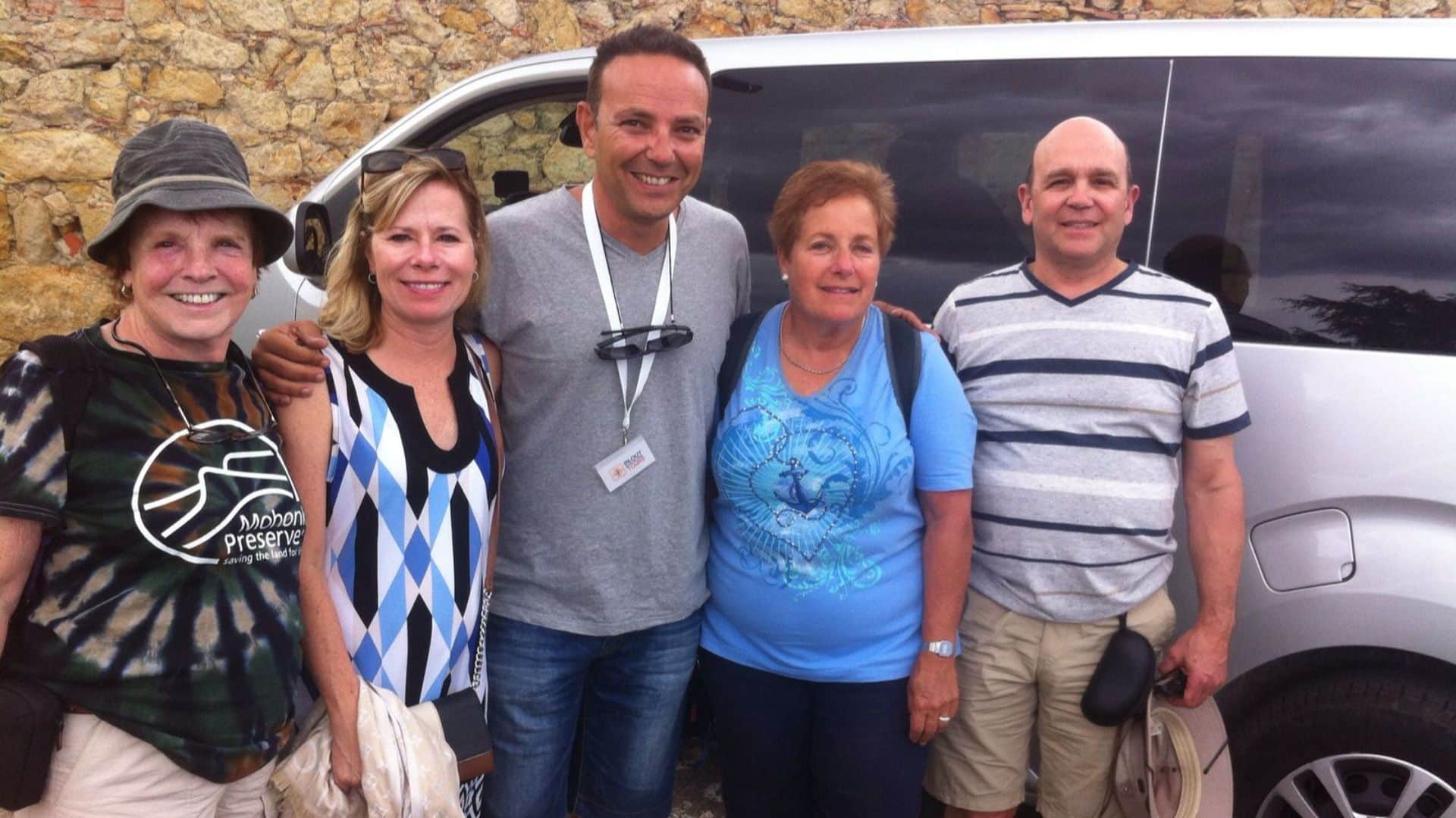 Besalú Vic and Medieval Towns Small Group Full Day Tour from Barcelona - In out Barcelona Tours